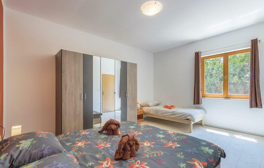 Apartments Klaudija พูลา ภายนอก รูปภาพ