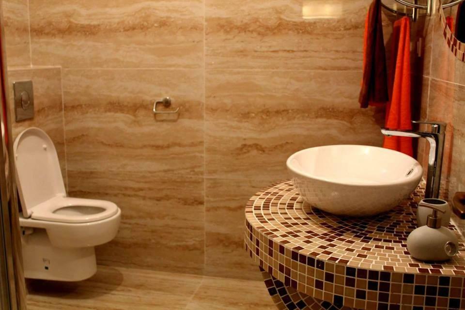 Apartments Klaudija พูลา ภายนอก รูปภาพ